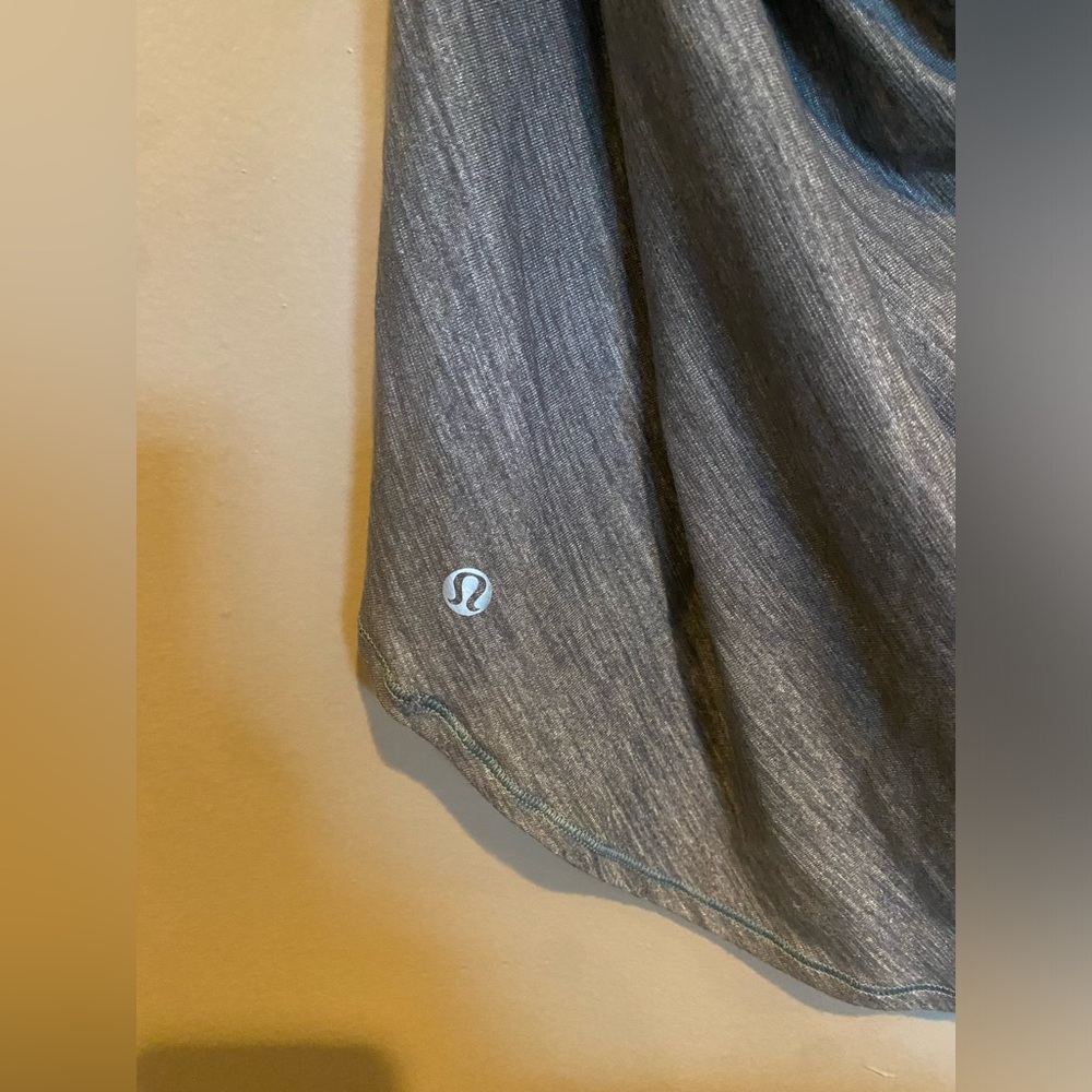 Lululemon Wild Tank - Picture 9 of 13